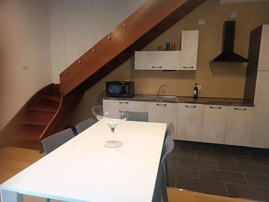 Residence Solare Con Piscina - Appartamento 5 Sueglio Apartment
