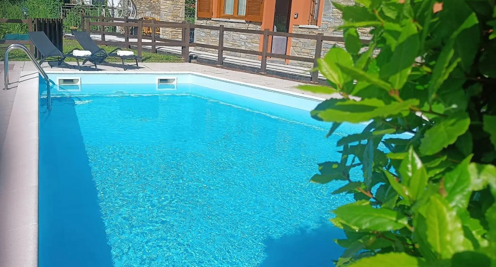 Residence Solare Con Piscina - Appartamento 5 Sueglio Italy